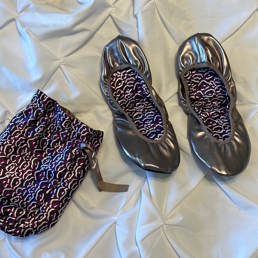 💥4 for $25💥 Purse Ballet Flats